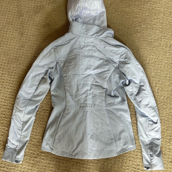 Lululemon Down For It All Jacket - size 8 Lavender Dusk - Picture 6 of 6
